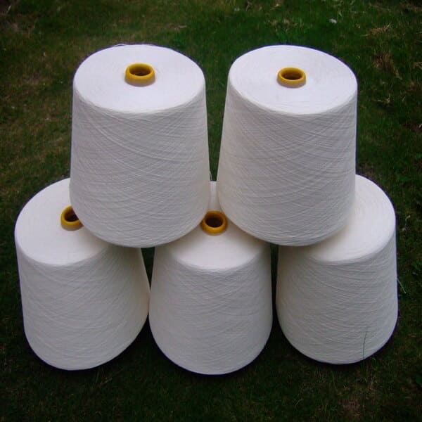 Fil de coton régénéré durable NE 12/1 pour chaussettes